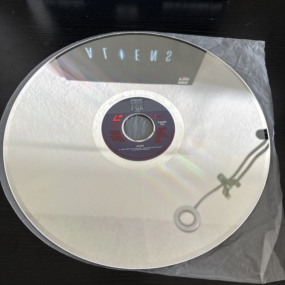 Aliens (1986) LASERDISC (2-disc Set) CBS FOX VIDEO, Starring Sigourney Weaver - Picture 5 of 6